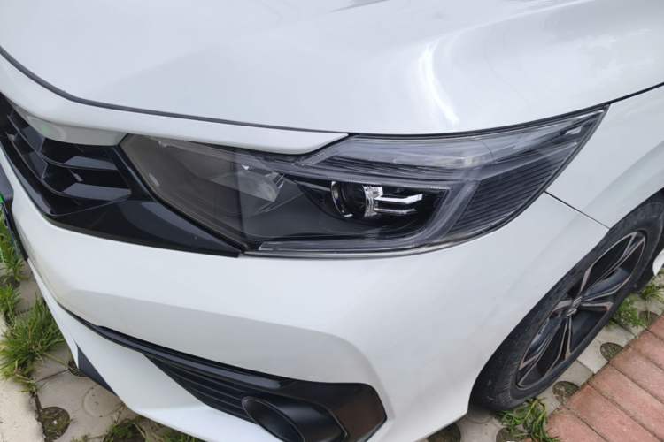 Used Honda Envix 2022 180TURBO CVT Enjoyment Version Left Front Headlight