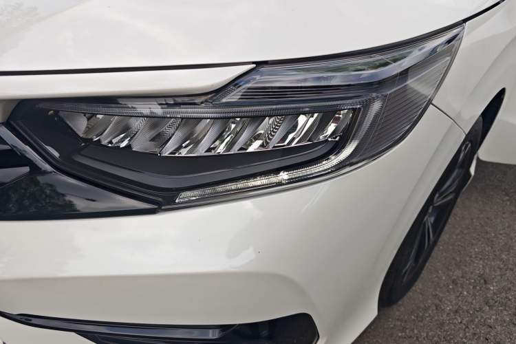 Used Honda Envix 2022 180TURBO CVT Prestige Edition Left Front Headlight