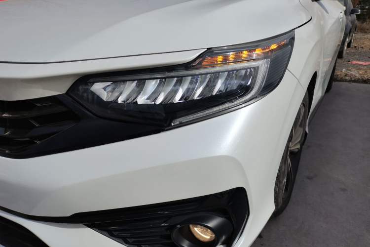 Used Honda Envix 2022 180TURBO CVT Comfort Version Left Front Headlight