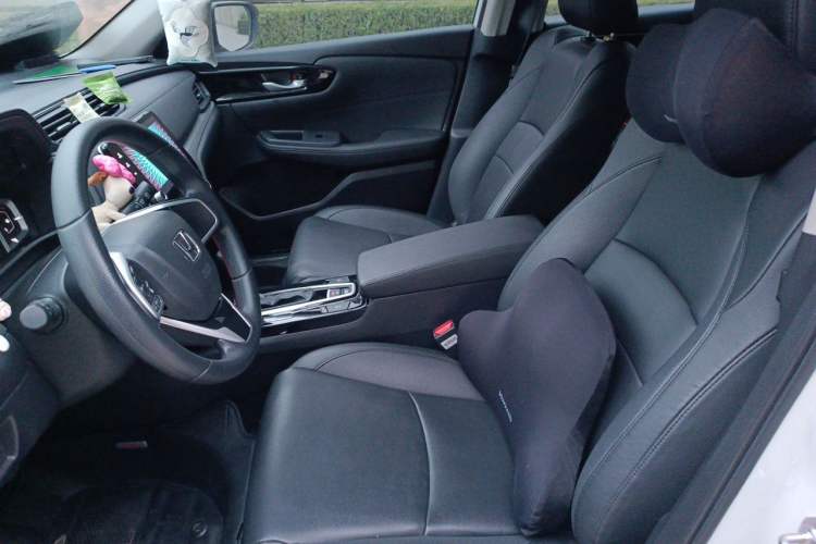 Used Honda Envix 2022 180TURBO CVT Enjoy Edition Left Front Seat