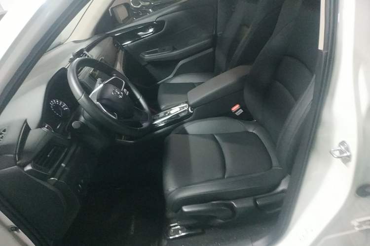 Used Honda Envix 2022 180TURBO CVT Comfort Version Left Front Seat