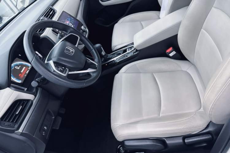 Used Honda Envix 2022 180TURBO CVT Enjoy Edition Left Front Seat