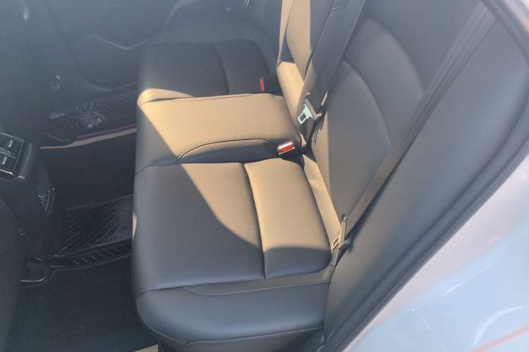 Used Honda Envix 2022 180TURBO CVT Comfort Version Left Rear Seat