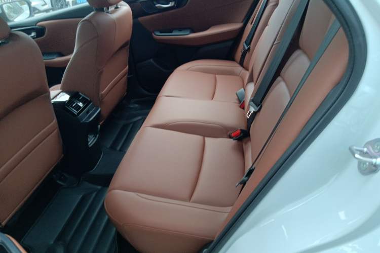 Used Honda Envix 2022 Lingpai Hybrid 1.5L Jingyao Edition Left Rear Seat