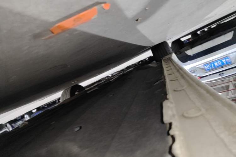 Used Honda Envix 2022 180TURBO CVT Enjoy Edition Left Side Sill