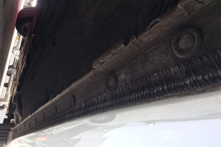 Used Honda Envix 2022 180TURBO CVT Comfort Version Left Side Sill