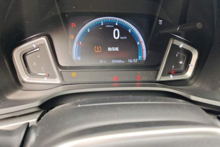 Used Honda Envix 2022 180TURBO CVT Enjoy Edition Odometer Close Up