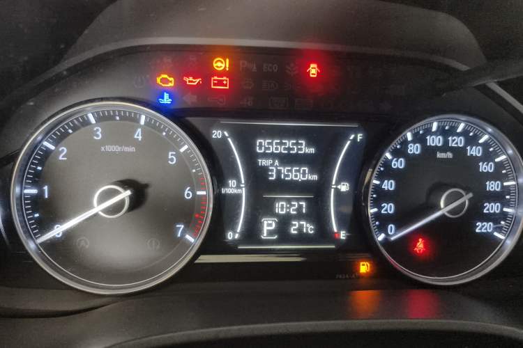 Used Honda Envix 2022 180TURBO CVT Comfort Version Odometer Close Up