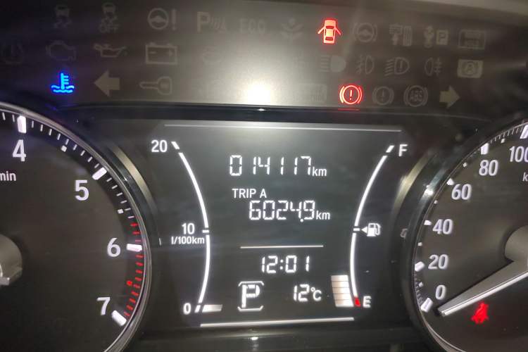 Used Honda Envix 2022 180TURBO CVT Comfort Version Odometer Close Up