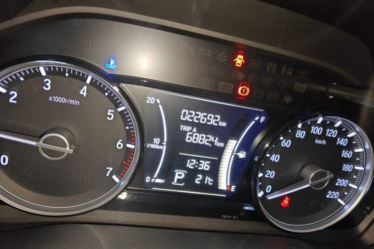 Used Honda Envix 2022 180TURBO CVT Comfort Version Odometer Close Up