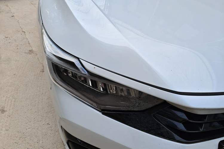 Used Honda Envix 2022 Lingpai Hybrid 1.5L Comfort Edition Right Front Headlight
