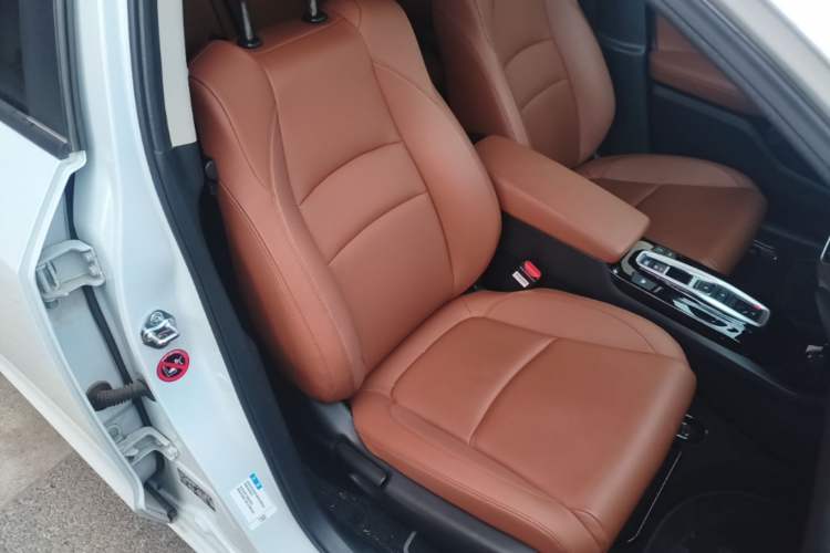 Used Honda Envix 2022 Lingpai Hybrid 1.5L Pure Enjoyment Version Right Front Seat
