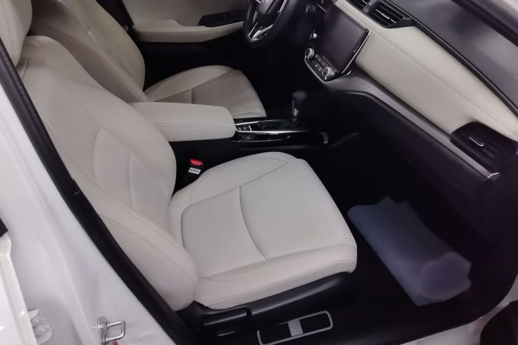 Used Honda Envix 2022 180TURBO CVT Enjoy Edition Right Front Seat