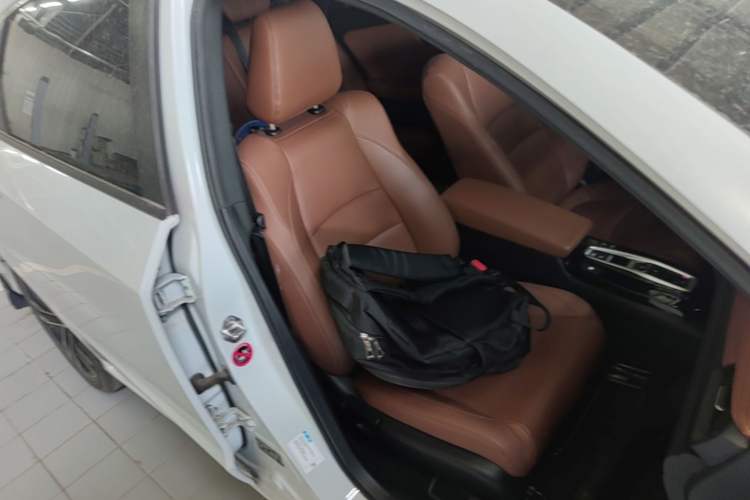 Used Honda Envix 2022 Lingpai Hybrid 1.5L Jingyao Edition Right Front Seat