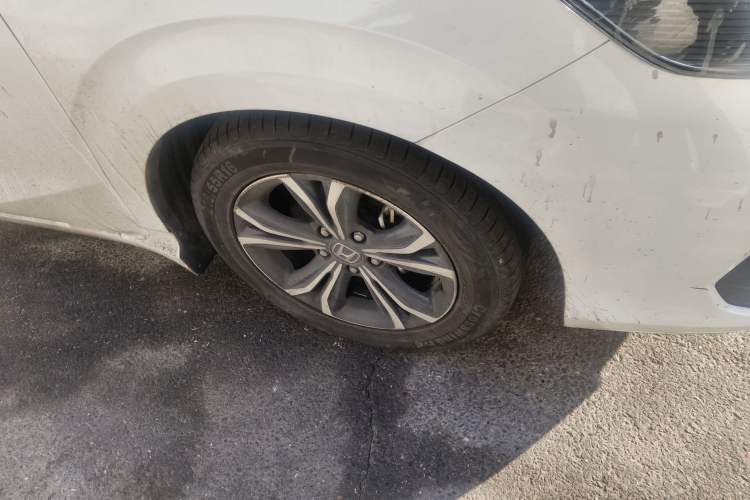Used Honda Envix 2022 180TURBO CVT Enjoy Edition Right Front Wheel Hub
