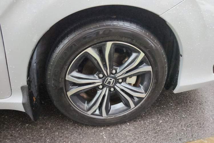 Used Honda Envix 2022 Lingpai Hybrid 1.5L Pure Comfort Version Right Front Wheel Hub