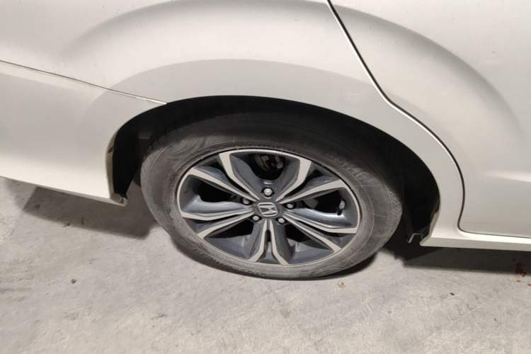 Used Honda Envix 2022 180TURBO CVT Enjoy Edition Right Rear Wheel Hub