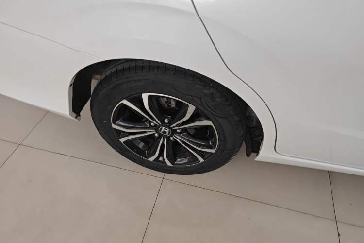 Used Honda Envix 2022 180TURBO CVT Comfort Version Right Rear Wheel Hub