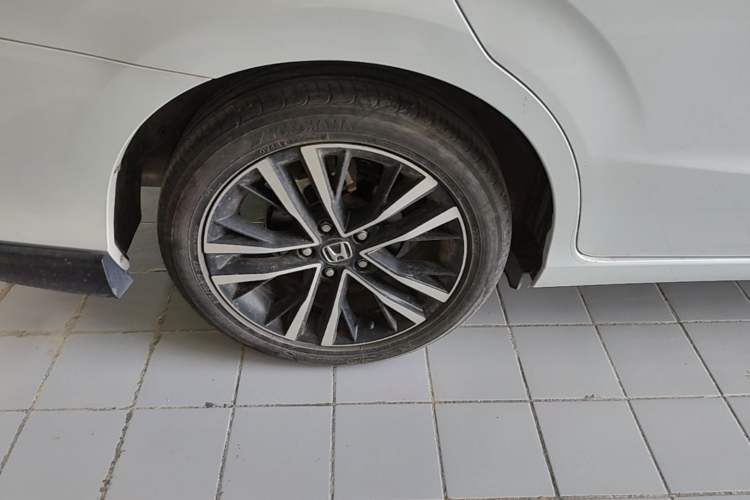 Used Honda Envix 2022 Lingpai Hybrid 1.5L Jingyao Edition Right Rear Wheel Hub