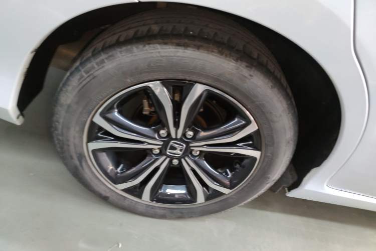 Used Honda Envix 2022 Lingpai Hybrid 1.5L Pure Comfort Version Right Rear Wheel Hub
