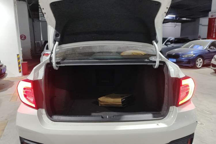 Used Honda Envix 2022 180TURBO CVT Enjoy Edition Trunk