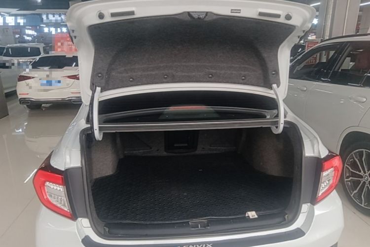 Used Honda Envix 2022 Lingpai Hybrid 1.5L Pure Comfort Version Trunk