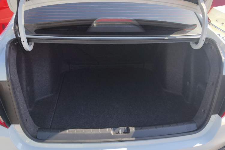Used Honda Envix 2022 180TURBO CVT Comfort Version Trunk