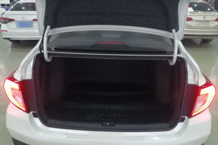 Used Honda Envix 2022 180TURBO CVT Comfort Version Trunk