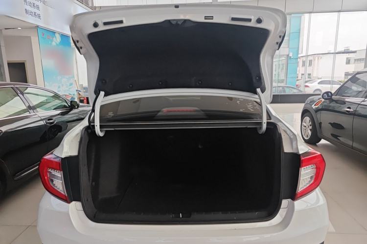 Used Honda Envix 2022 180TURBO CVT Comfort Version Trunk