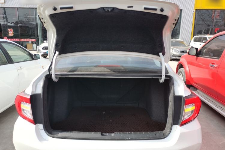 Used Honda Envix 2022 180TURBO CVT Comfort Version Trunk