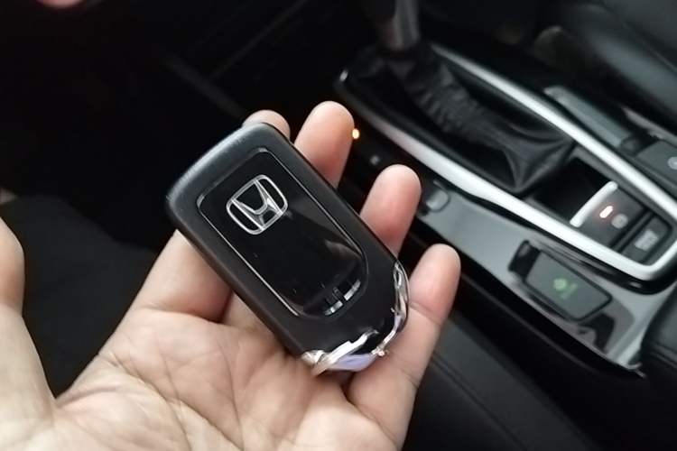 Used Honda Envix 2022 180TURBO CVT Enjoy Edition Vehicle Key