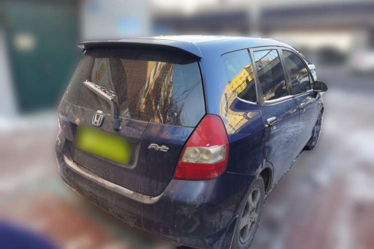 Used Honda Fit 2004 1.5L CVT Rear Right 45 Deg