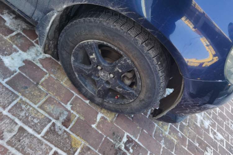 Used Honda Fit 2004 1.5L CVT Right Front Wheel Hub