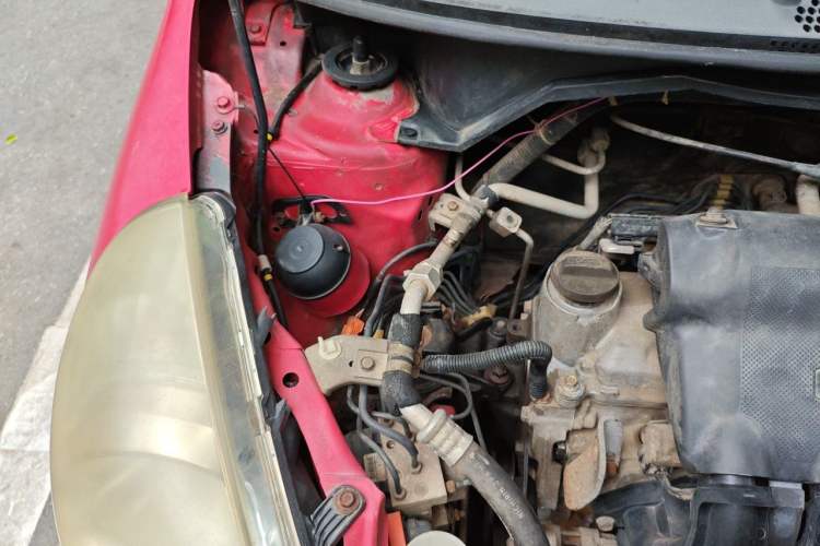 Used Honda Fit 2004 1.5L manual Engine Bay Right