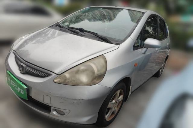 Ojetý Honda Fit 2004 1.5L CVT