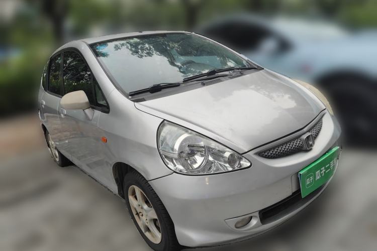 Used Honda Fit 2004 1.5L CVT Front Right 45 Deg