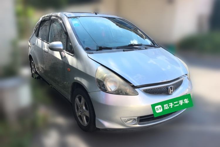 Used Honda Fit 2004 1.5L CVT Front Right 45 Deg