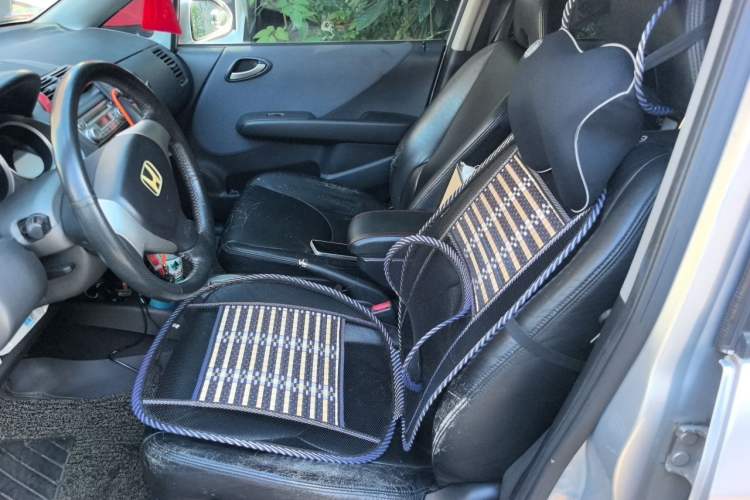 Used Honda Fit 2004 1.5L CVT Left Front Seat