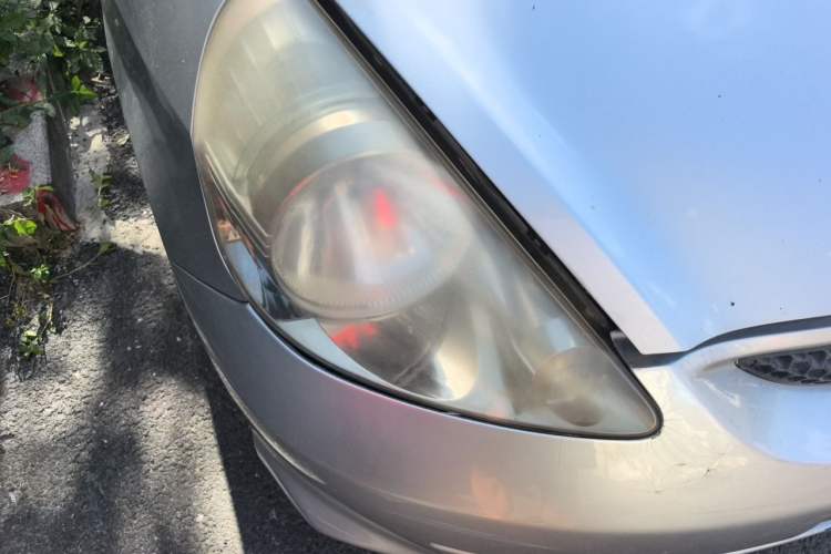 Used Honda Fit 2004 1.5L CVT Right Front Headlight