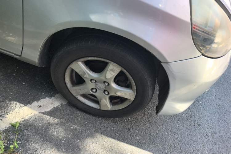 Used Honda Fit 2004 1.5L CVT Right Front Wheel Hub