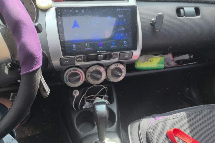 Used Honda Fit 2004 1.5L CVT Audio And AC Panel