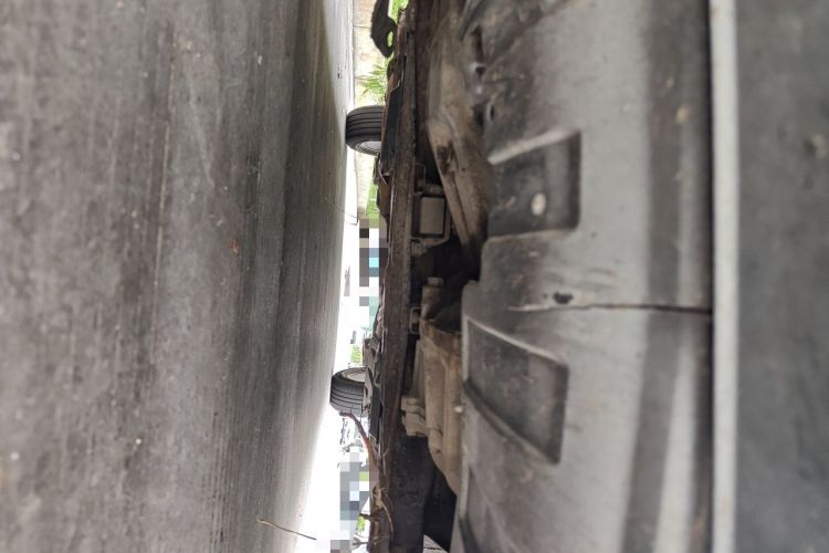 Used Honda Fit 2004 1.3L manual Chassis Front