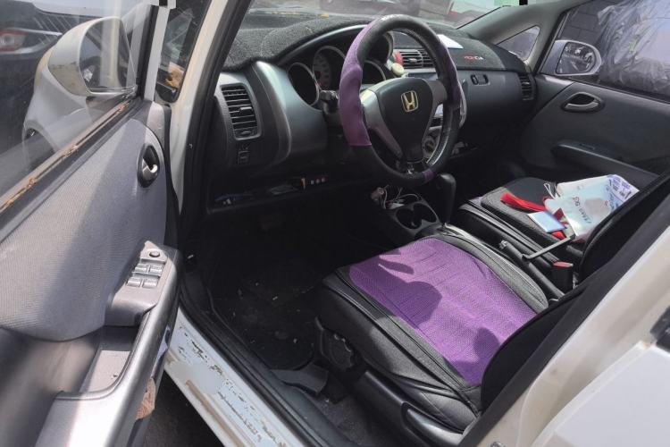 Used Honda Fit 2004 1.5L CVT Driver Seat