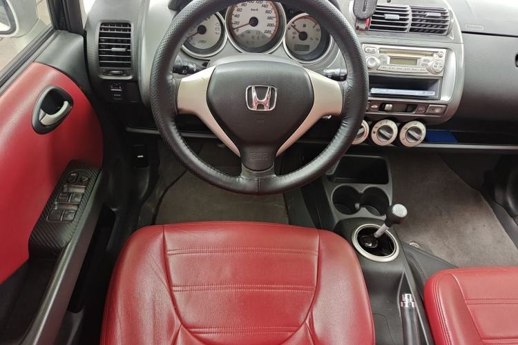 Used Honda Fit 2004 1.3L manual Steering Wheel