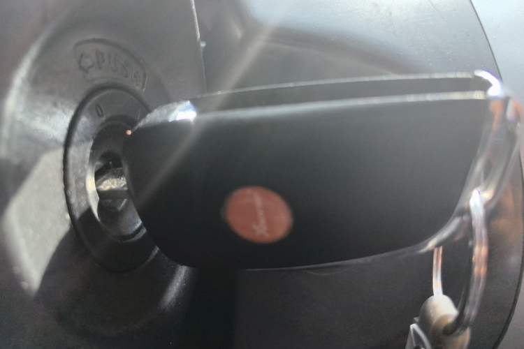 Used Honda Fit 2004 1.5L CVT Vehicle Key