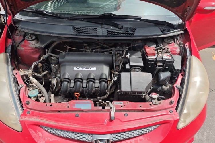 Used Honda Fit 2007 1.5L CVT Comfort Edition Engine Bay