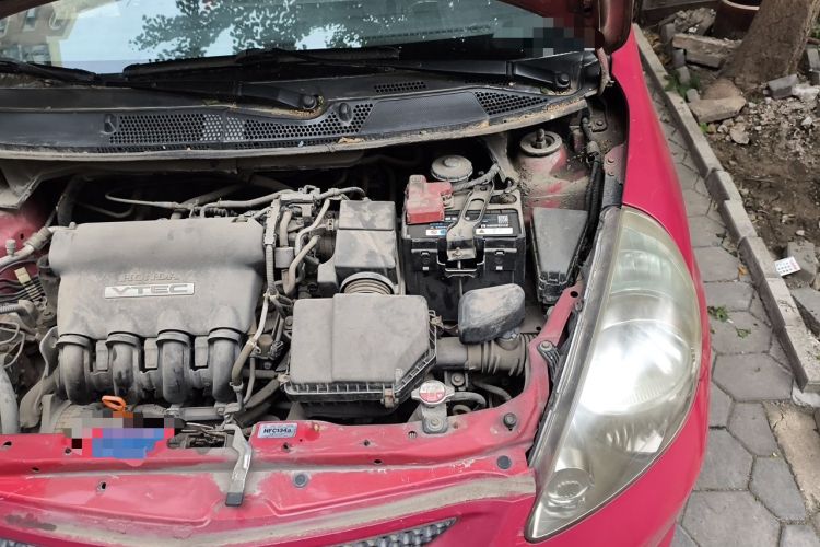 Used Honda Fit 2007 1.5L CVT Comfort Edition Engine Bay Left