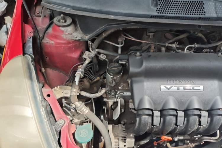 Used Honda Fit 2007 1.5L CVT Comfort Edition Engine Bay Right