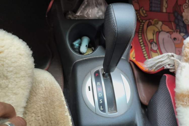 Used Honda Fit 2007 1.5L CVT Comfort Edition Gear Lever