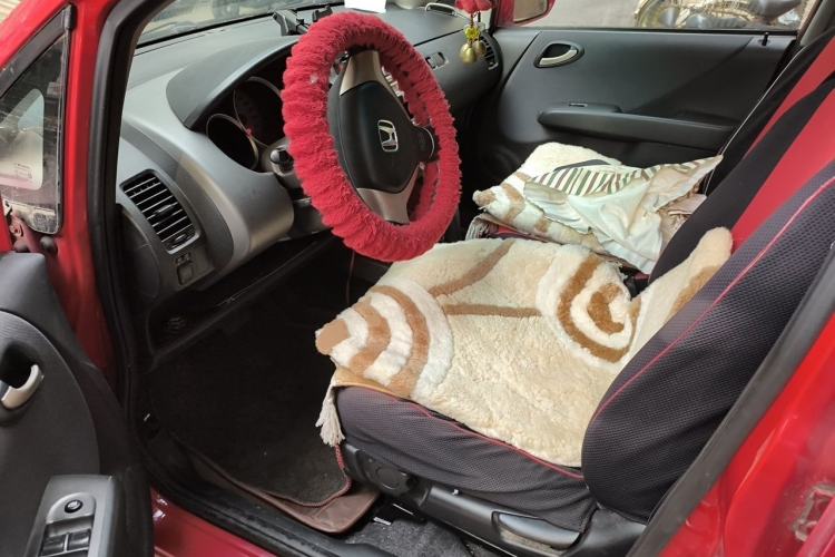 Used Honda Fit 2007 1.5L CVT Comfort Edition Left Front Seat